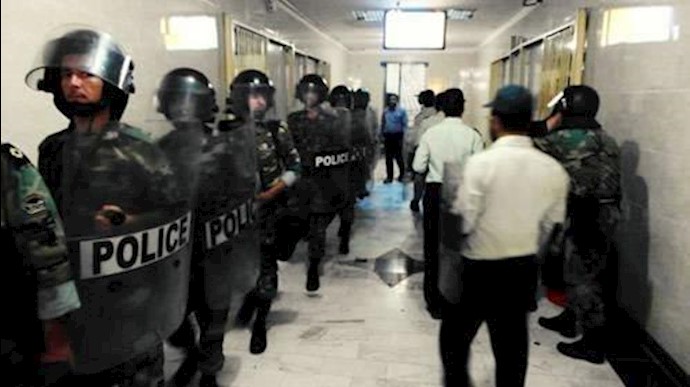 اقتحام الحرس الأمني العنبر الرابع للسجناء السياسيين في سجن ايفين