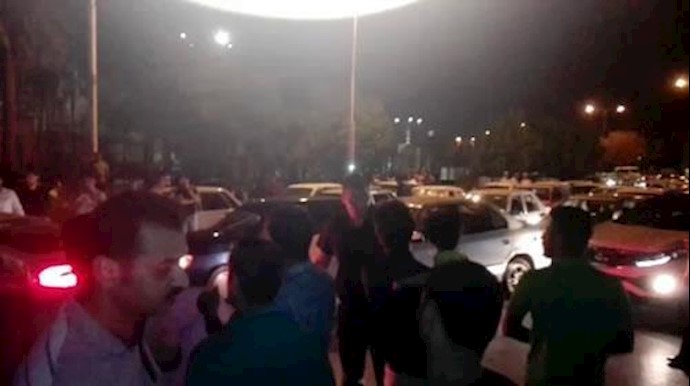 دعوة من المواطنين ممن نهبت أموالهم لتظاهرات يوم الخميس في محافظة خوزستان