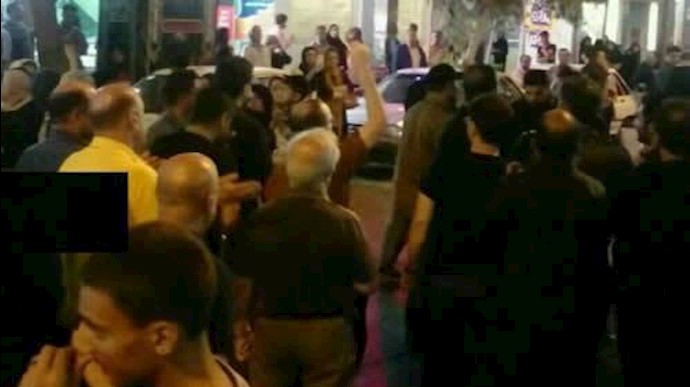 تجمعات احتجاجية طلابية ولمن نهبت أموالهم في طهران وايلام