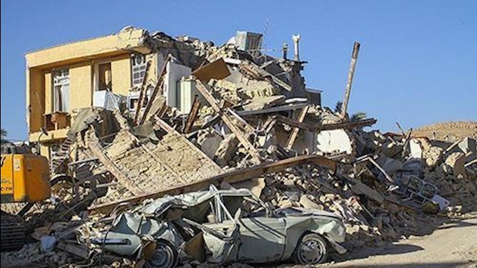 کارثة الزلزال في غرب ايران؛ تقرير عن معاناة المواطنين المنکوبين
