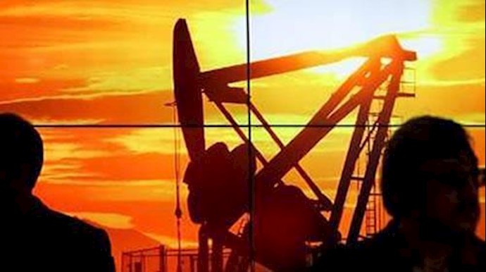 إنخفاض إنتاج النفط الإيراني