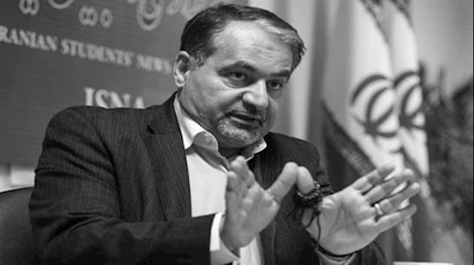 المفاوض النووي السابق للنظام الايراني: جماعة اللوبي تهمس في أذن البيت الأبيض وتحرضه علی قطع رأس الأفعی وذيله