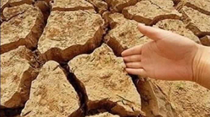 65 بالمئة من سکان محافظة خراسان الرضوية يعانون من شحة المياه