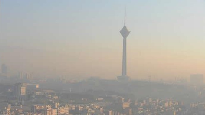 تلوث الهواء في العاصمة طهران لليوم التاسع علی التوالي