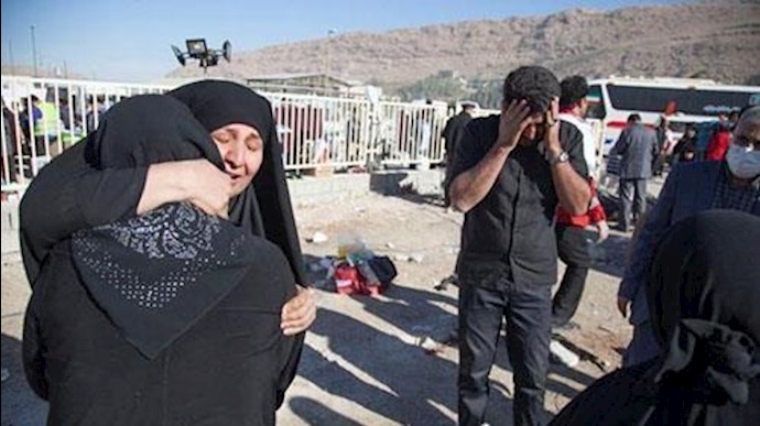 رد الملا روحاني علی أصداء واسعة بشأن تقاعس النظام حيال المواطنين المنکوبين بالزلزال