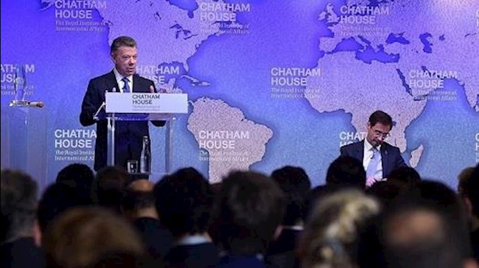 رئيس کولومبيا يتعهد من بريطانيا بالحفاظ علی اتفاق السلام مع "فارک"