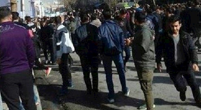 مظاهرات في مدينة کرمانشاه