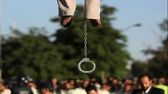 النظام الإيراني يعدم شبابًا بتهمة السرقة وتتغاضی عن اختلاسات المسؤولين