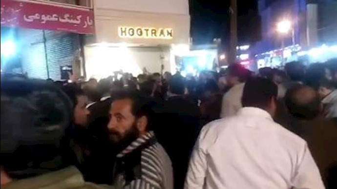 إنتفاضة الشباب بمدينة بهبهان بشعار : لا تخافوا لا تخافوا نحن متحدون معا- السبت 30 ديسمبر2017+ فيديو