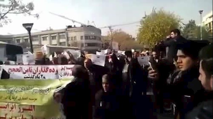 متظاهرون إيرانيون يهتفون «الموت لروحاني»+ فيديو