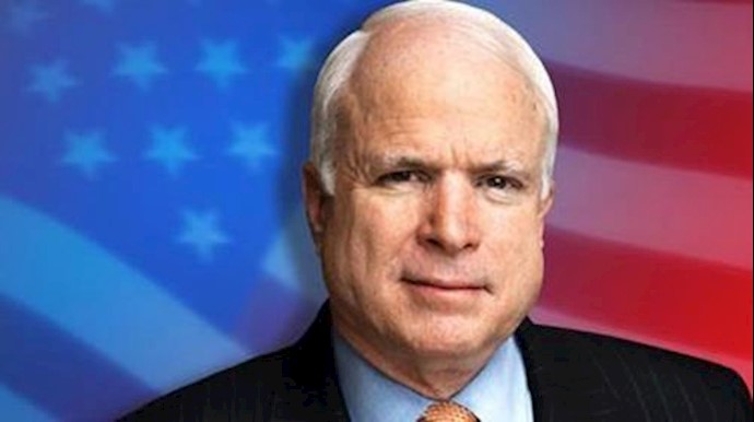 السيناتورجون ماکين: آمريکا تقف بجانب المتظاهرين الشجعان في إيران