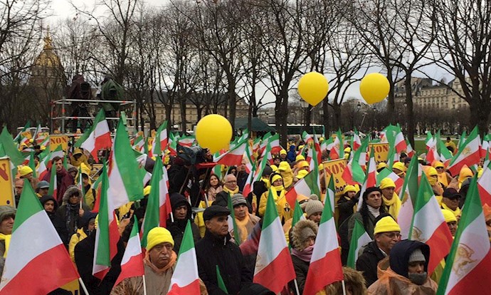 رسالة مريم رجوي إلی تظاهرة الإيرانيين في باريس
