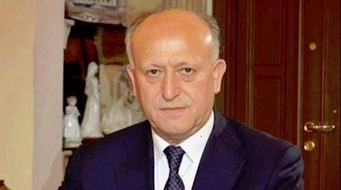 وزير لبناني سابق: النظام الإيراني «رأس الأفعی»