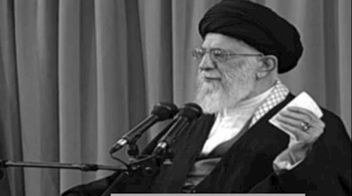 خامنئي: انه لتعبير خطأ أن رفسنجاني کان حلقة وصل