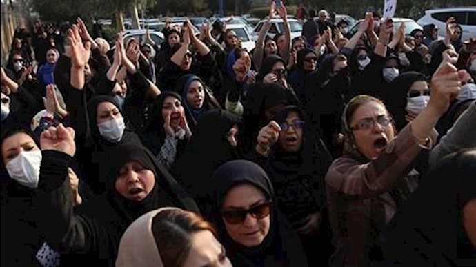 إيران..تظاهرات أهالي مدينة الأهواز لليوم الثاني علی التوالي