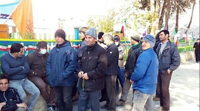 إيران..تجمع عمالي لبلدية بارس آباد
