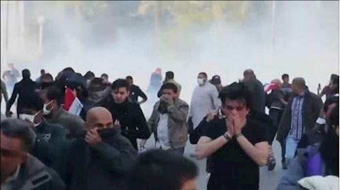 قصف للمنطقة الخضراء والصدر يتبرأ من عنف الاحتجاج