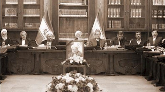 ايران.. توتر في مجمع تشخيص مصلحة النظام بعد موت رفسنجاني
