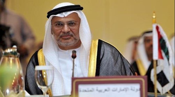 وزير الدولة الإماراتي: علی طهران أن توقف تدخلها في الشؤون الداخلية لجيرانها