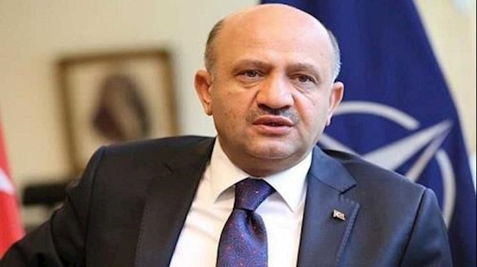 وزير الدفاع الترکي: رئيس الأرکان ونظيره الأمريکي سيبحثان تحرير الرقة