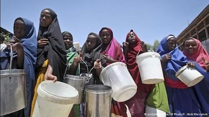الجوع والکوليرا يوديان بحياة ما يزيد عن 110 أشخاص في الصومال