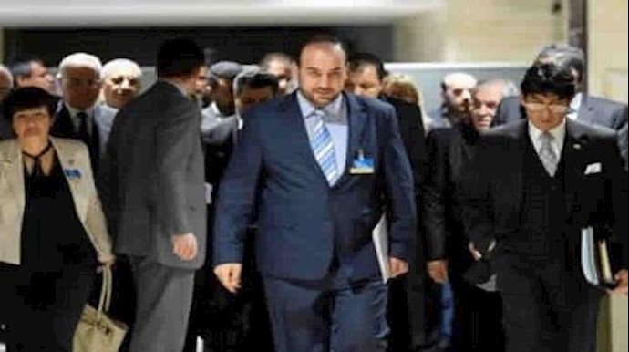 نصر الحريري: ضغط روسي علی الأسد لبحث الانتقال السياسي