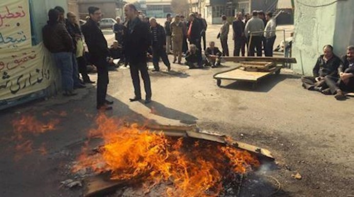 تجمع احتجاجي لعمال وموظفي معمل «قو» في طهران