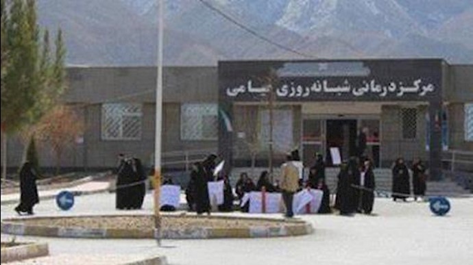 ايران.. تجمع احتجاجي للنساء في محافظة سمنان