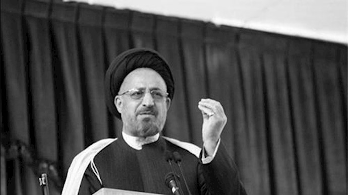 إيران.. عمرالحکومة علی وشک الإنتهاء