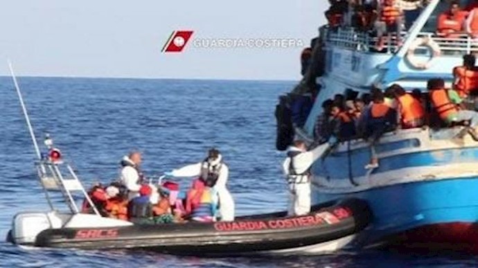 انقاذ الف مهاجر ومقتل مهاجرة قبالة السواحل الليبية
