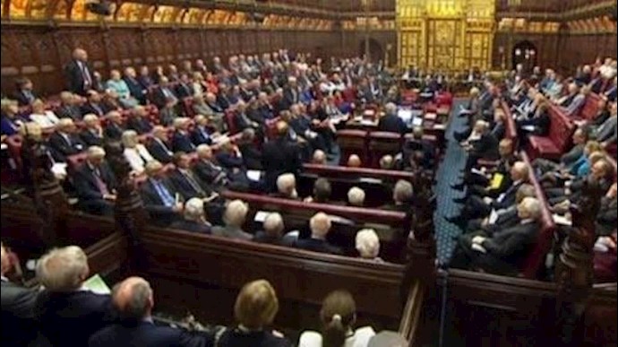 البرلمان البريطاني يعطي موافقته النهائية علی بدء عملية البريکست