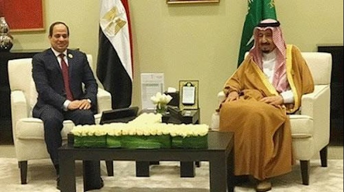 الملک سلمان يلتقي السيسي علی هامش القمة