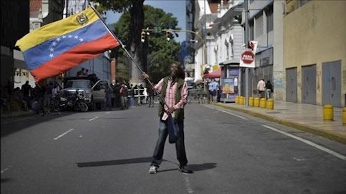 المعارضة الفنزويلية تطالب بعزل قضاة