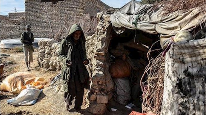 عضو في برلمان النظام: لدينا ما يقارب 18 مليون سکان العشوائيات