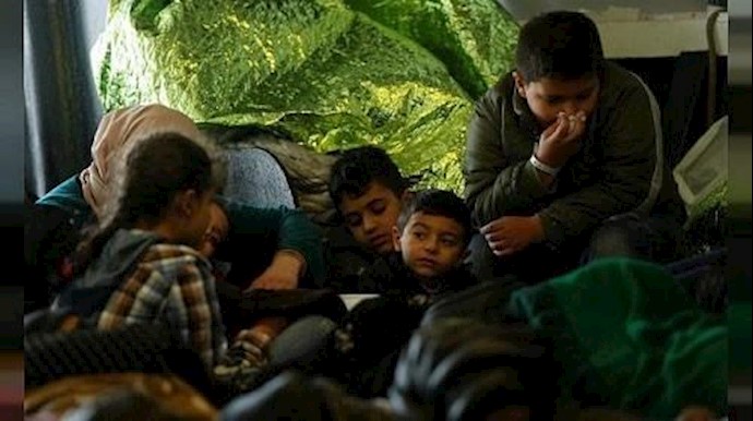 سيول اللاجئين.. ومصير مجهول للأطفال