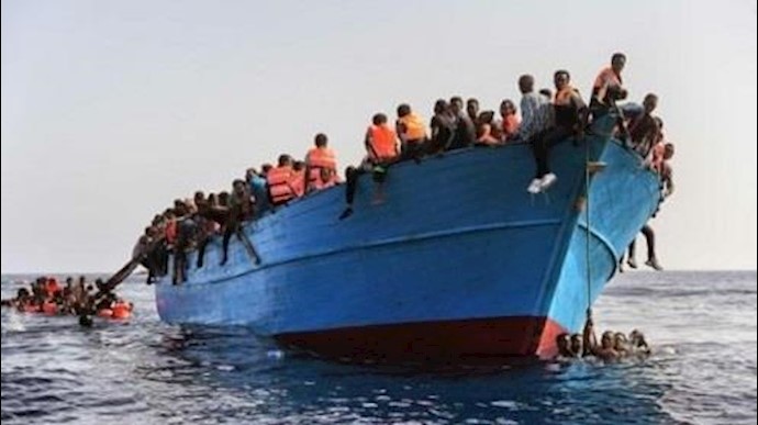 مصرع 20 مهاجرا علی الاقل غرقا في البحر المتوسط