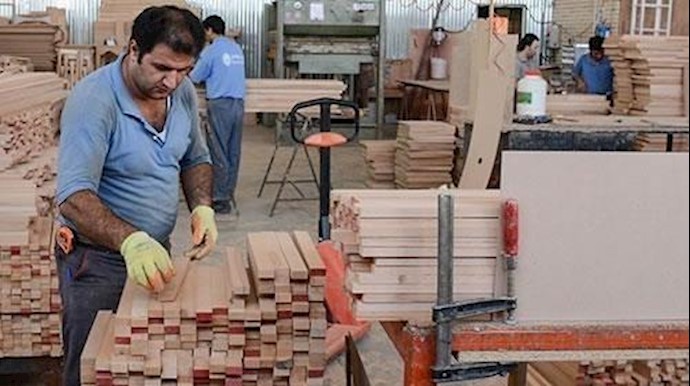 تعطيل 75 بالمئة من الوحدات الانتاجية لقطع الحجر في طهران وبطالة 22 ألف عامل