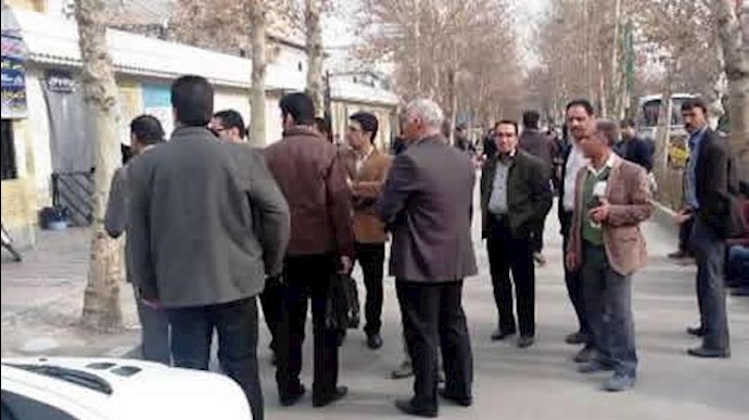 مقتل رئيس فرع لمؤسسة مالية بمدينة کرج