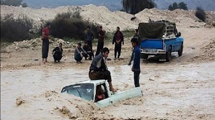 سيول وعواصف تضرب 15 محافظة ايرانية