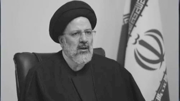 ايران.. الملا رئيسي يتهم الحکومة باختلاس أکثر من 120 مليار دولار