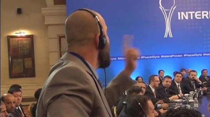 وفد المعارضة مخاطبا وفد النظام الإيراني: مجرمون، قاتلون، أنتم تقتلون الشعب السوري+فيديو