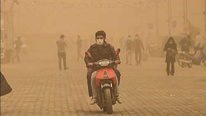 محافظة يزد أکثر المحافظات تلوثا في إيران