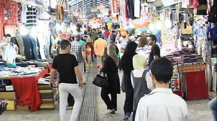 إيران..تجمع احتجاجي لتجار السوق في مدينة آستارا