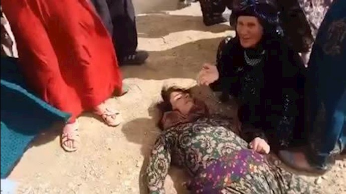 إيران..هجوم مأموري الأمن الداخلي الهمجي علی عمال منجم الذهب + فيديو