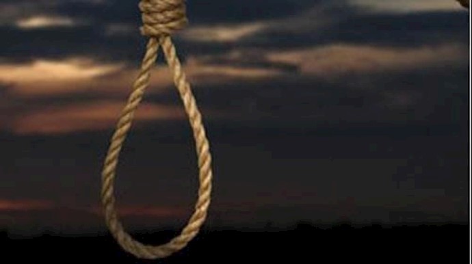إيران.. صدور أحکام بالإعدام لسجينين اثنين علی الملأ