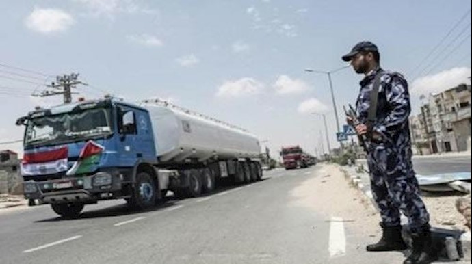 مصر تسمح بادخال وقود صناعي إلی غزة لإعادة تشغيل محطة الکهرباء