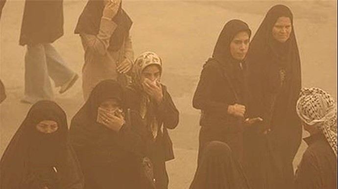عاصفة ترابية في محافظة خوزستان