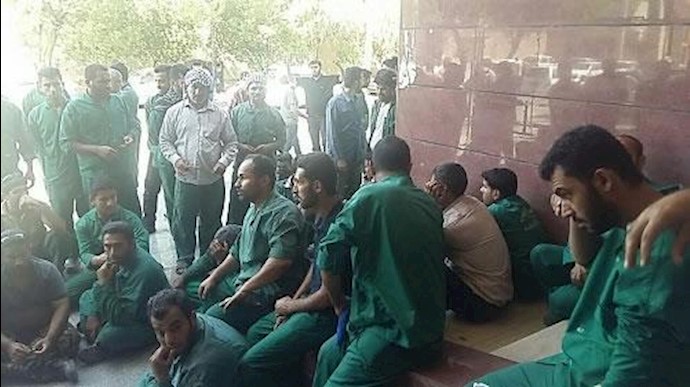 إيران.. تجمع احتجاجي عمالي في مدينة الأهواز