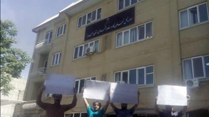 إيران..تجمعات احتجاجية عمالية في البرز وهفت تبه