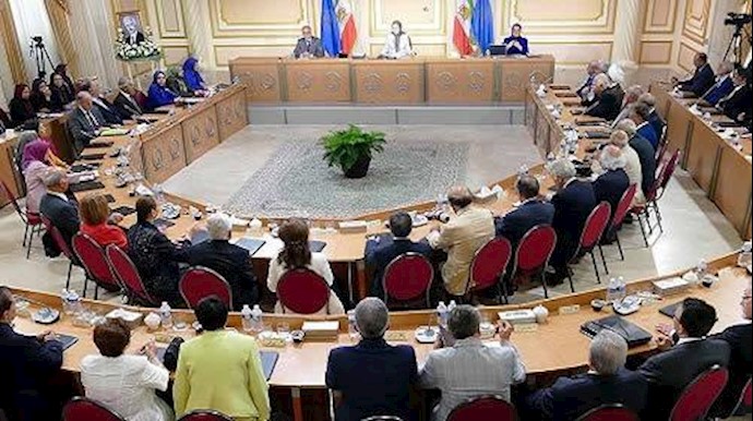 دورة إستثنائية للمجلس الوطني للمقاومة الإيرانية